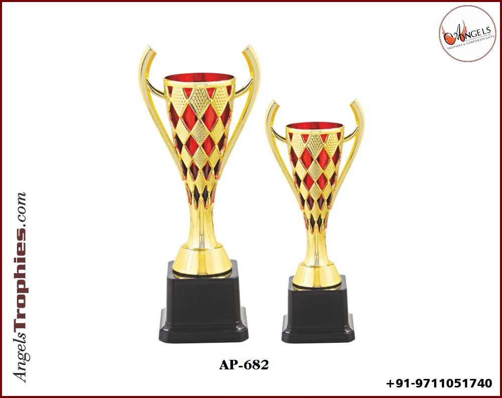 Plastic fibre red golden cup with black base