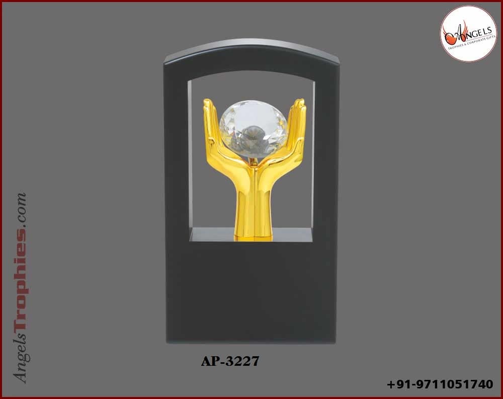 Metal golden hand with handle diamond with window wooden