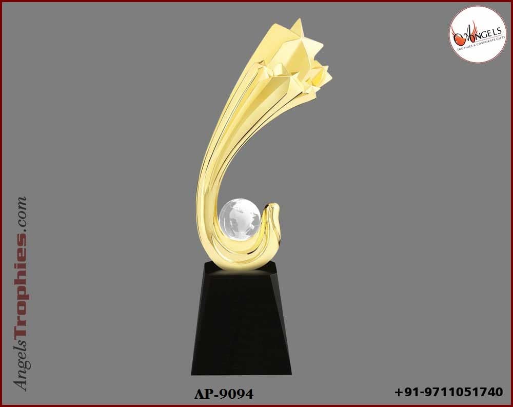 crystal golden heavy star trophy with crystal globe with heavy black base