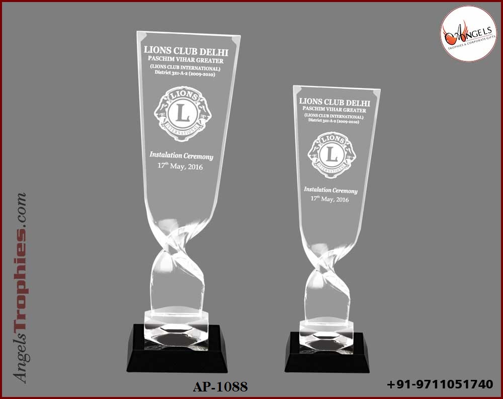 Acrylic trophy award with curve style with base