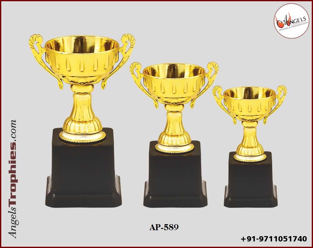 fibre plastic golden cup with base