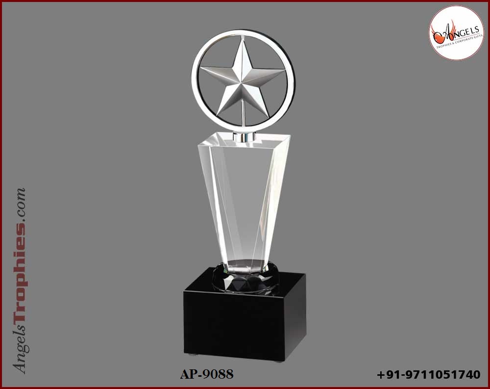 crystal trophy with metal silver star with base